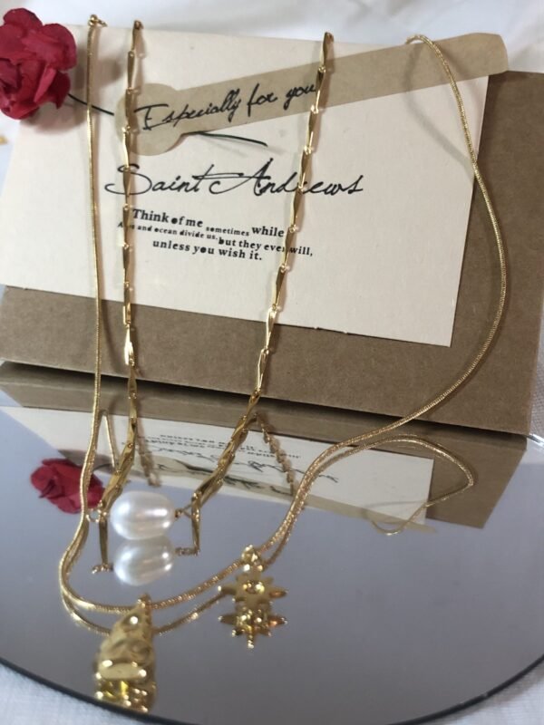 One Nature Pearl Charms Necklace